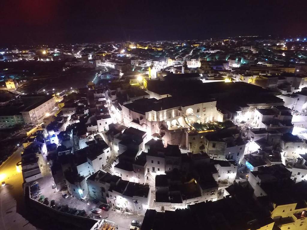 Апартаменти 30 Metri Quadri Остуні Екстер'єр фото